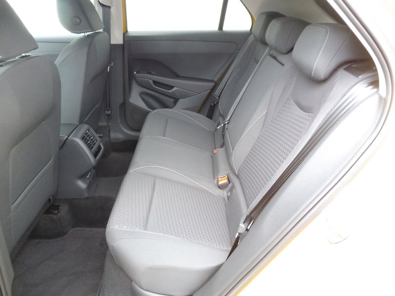 Volkswagen T-Roc (2026) Life 1,5 eTSI 85 kW DSG - fotka 9 z 27
