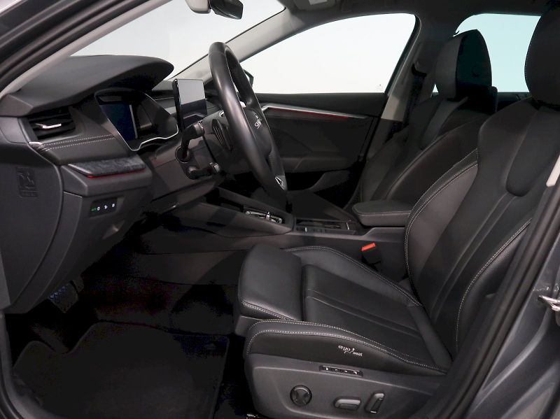 Škoda Octavia (2026) TOP SELECTION 2.0TDI 110KW DSG - fotka 13 z 47