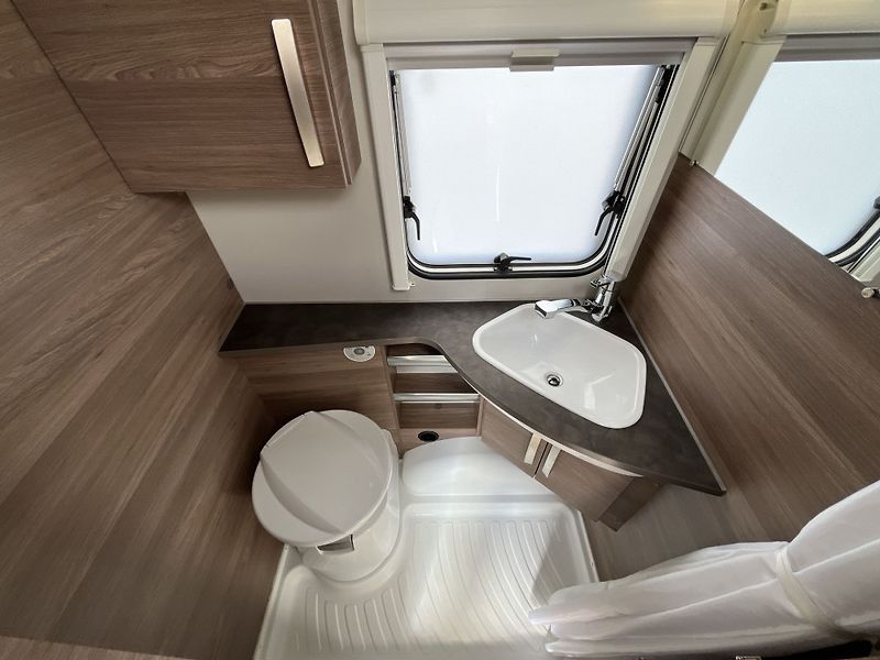 Knaus (2022) Sport 400 LK SILVER SELECTION - fotka 17 z 20