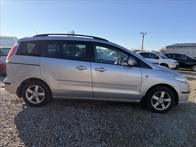 Mazda 5 2,0 CD110 7MÍST TAŽNÉ 81kW - fotka 4 z 25