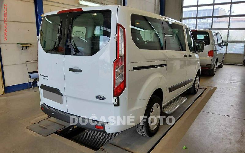Ford Transit Custom (2021) 2.0TDCi 8míst, Trend, navi - fotka 2 z 9