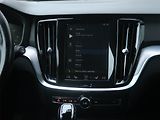 Volvo V60 (2019) D3 2.0, Serv.kniha, Kůže, Navi - náhled 12