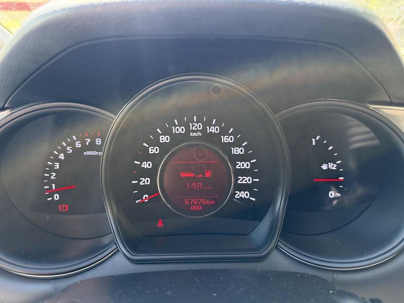 Kia Ceed 1.6 GDi 99kw - fotka 7 z 10