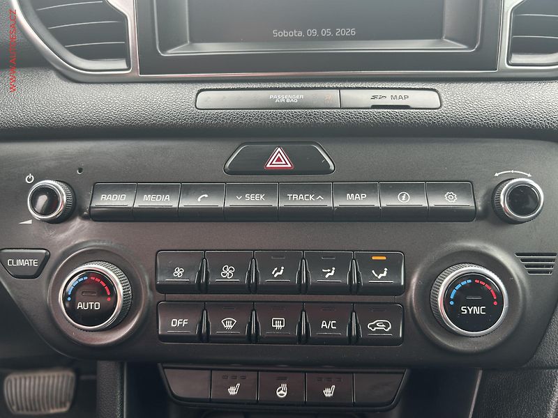 Kia Sportage (2017) 1.6 GDI, servis.kniha, AT - fotka 15 z 18