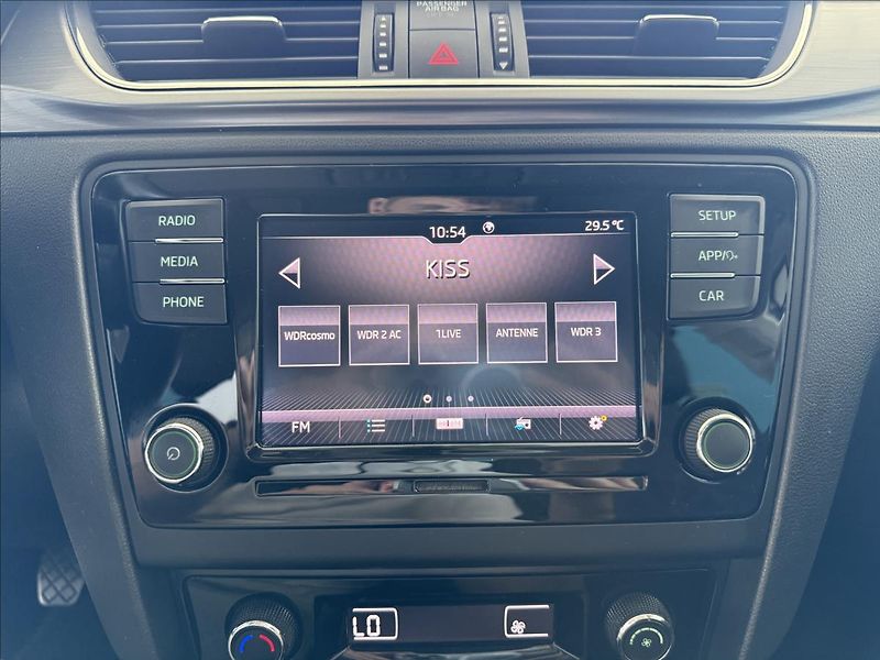 Škoda Rapid 1,0   TSI 81kW,CLEVER,SERVISKA - fotka 16 z 24
