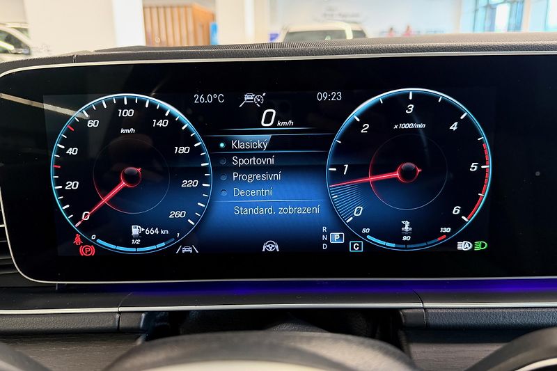 Mercedes-Benz GLE (2020) GLE 350d Coupe 4Matic AMG Line - fotka 87 z 135