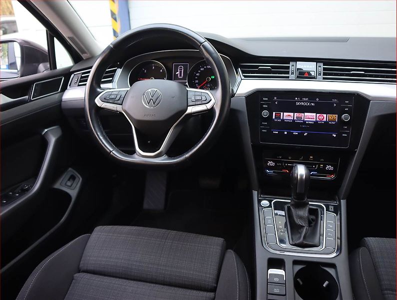 Volkswagen Passat (2020) Business 2.0 TDI, Automat - fotka 7 z 21