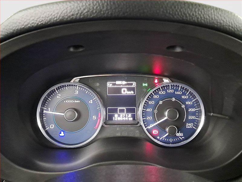 Subaru XV (2017) 2.0D, 4X4, Serv.kniha - fotka 11 z 20