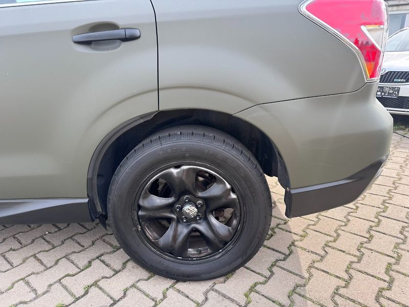 Subaru Forester (2014) 4x4 2,0i 110KW STK ITÁLIE - fotka 14 z 49