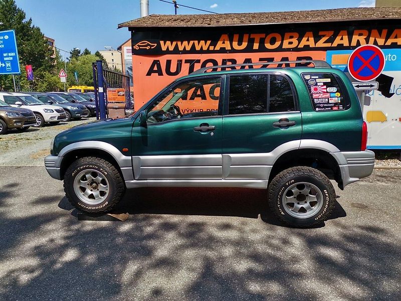 Suzuki Grand Vitara (1998) 2.5i V6 106kw 4x4 Offroad TOP! - fotka 2 z 35