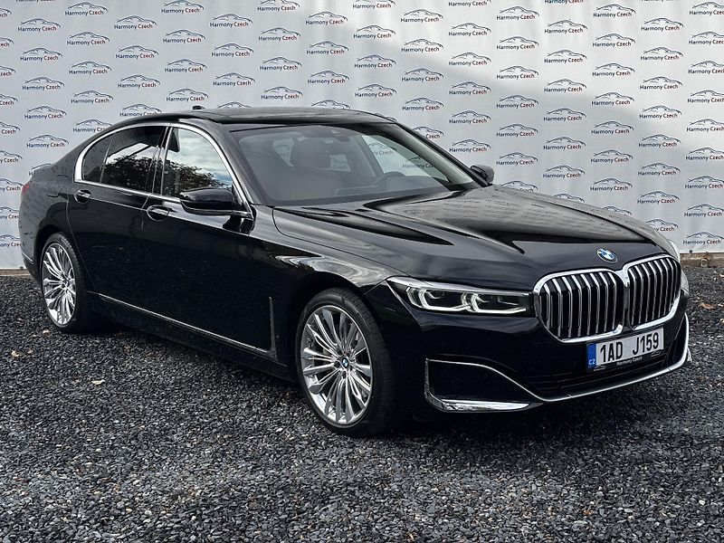 BMW Řada 7 (2020) 730d, 195kW, Premium Selection - fotka 1 z 20