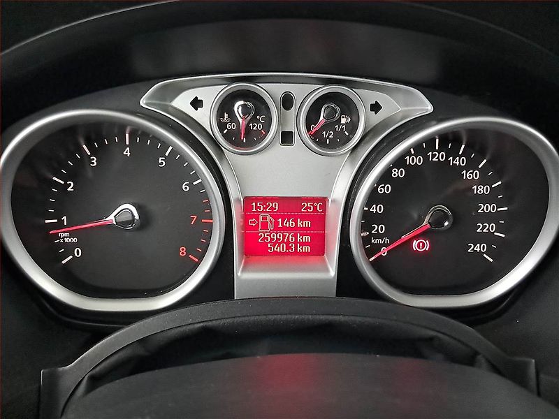 Ford C-MAX (2008) 1.6 i, po STK, plně pojízdný - fotka 11 z 18