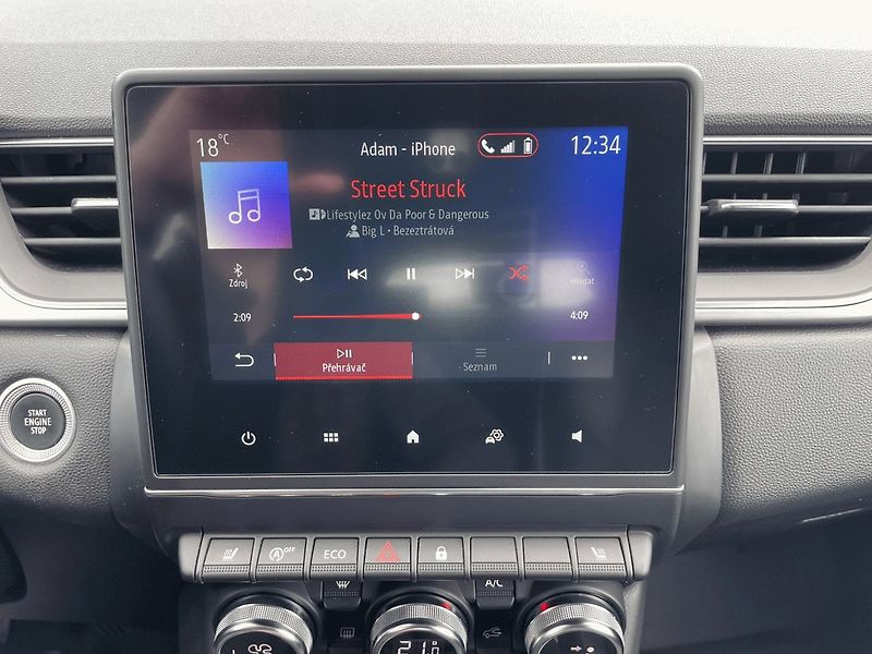 Renault Captur (2021) 1.0 TCe,67kW,Intens,1.Maj,ČR - fotka 24 z 41