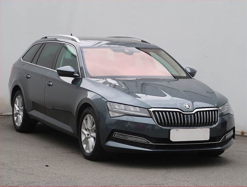 Škoda Superb (2019) Ambition Plus 2.0 TDI, Automat - fotka 1 z 25