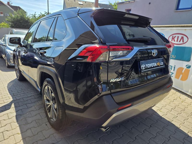 Toyota RAV4 2.0-4x4-AUT-1.MAJITEL-ZÁRUKA - fotka 9 z 40