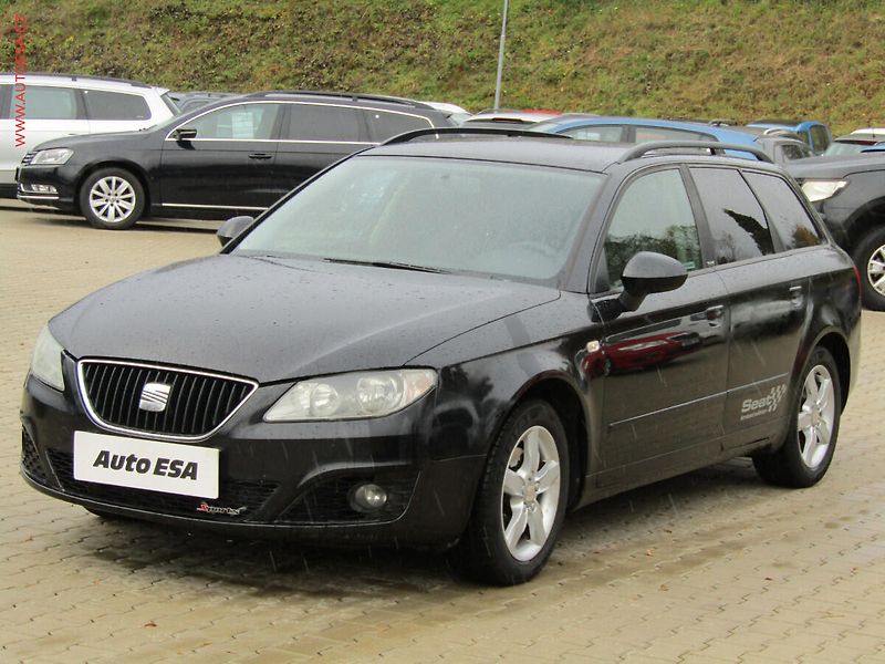 Seat Exeo (2010) 2.0 TDi, ČR, autoAC - fotka 3 z 14