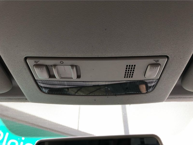 Volkswagen Caddy 1,6 TDI - fotka 22 z 26