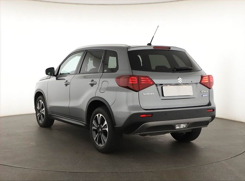 Suzuki Vitara (2023) GLX 1.4 BoosterJet - fotka 4 z 16