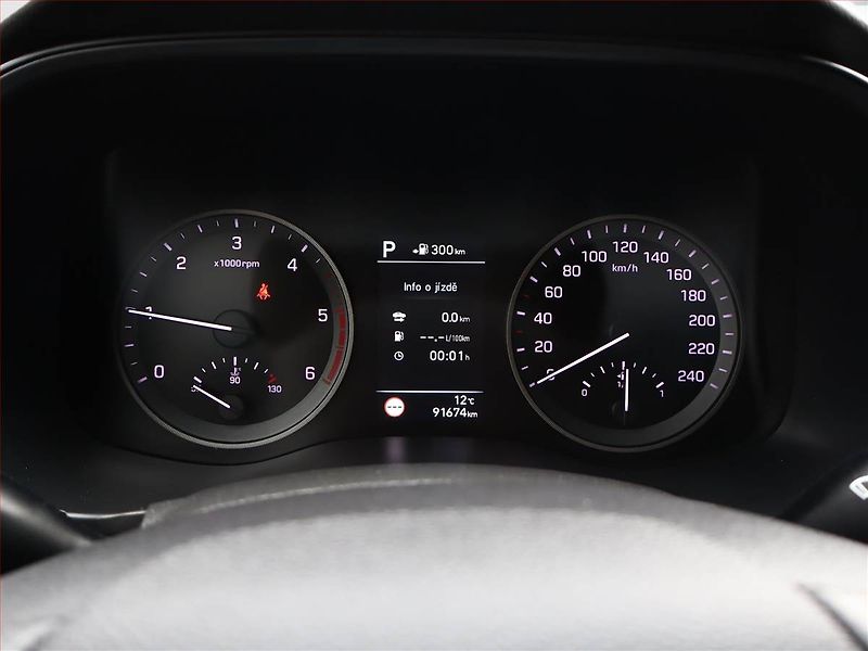 Hyundai Tucson (2019) N-Line 2.0 CRDi - fotka 11 z 23