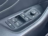 Volkswagen Passat (2020) Variant 2.0 TDI 4Motion DSG Al - náhled 18
