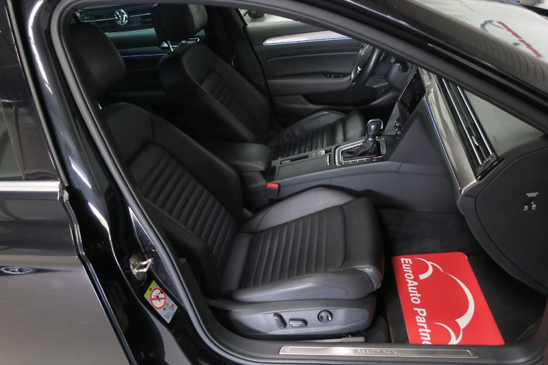 Volkswagen Passat Variant (2017) 2.0 TDI 176kW 4M. DSG Alltrack - fotka 37 z 50
