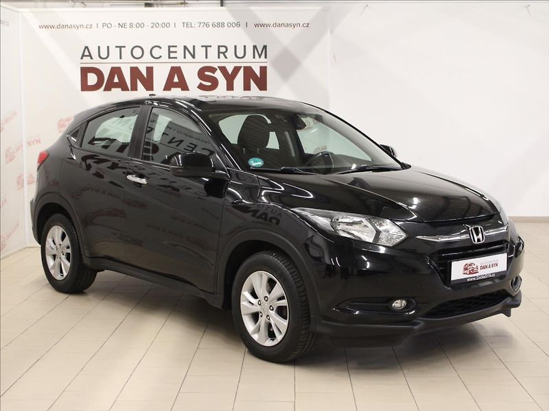 Honda HR-V 1,5 i-VTEC Elegance - fotka 3 z 32
