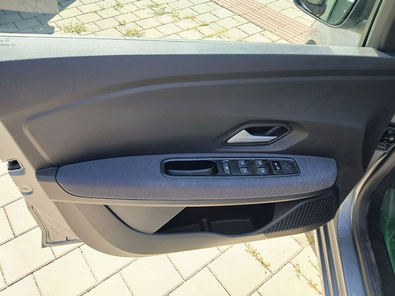 Dacia Sandero (2026) Expression Eco-G 120 Pobočka O - fotka 7 z 8