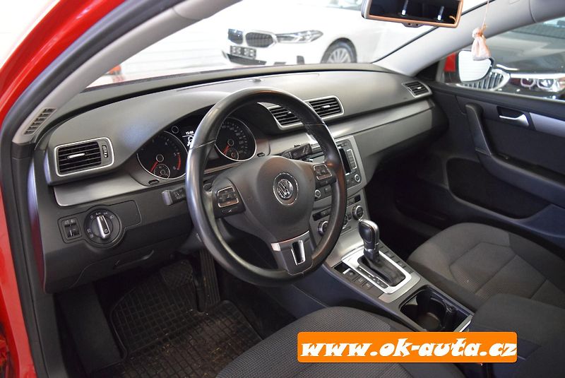 Volkswagen Passat 2.0 TDI DSG PRAVIDELNÝ SERRVIS - fotka 26 z 45