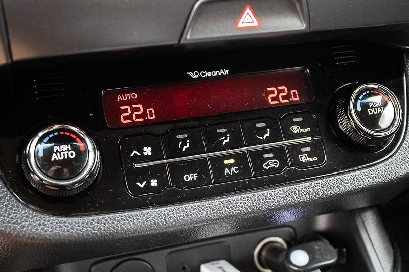 Kia Sportage - fotka 23 z 28
