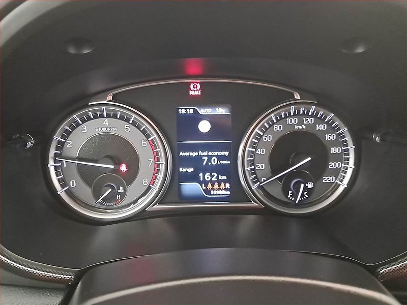 Suzuki Vitara (2021) Elegance 1.4 BoosterJet - fotka 11 z 17