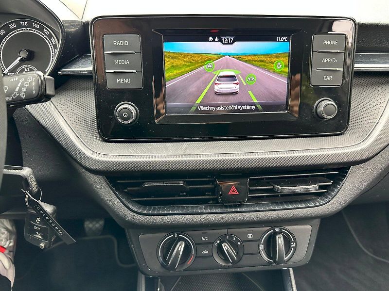 Škoda Fabia (2022) 1.0 MPI 44kW Active Plus - fotka 12 z 20