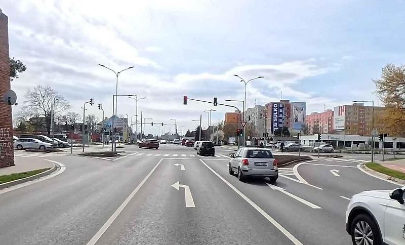 1. místo - světelná křižovatka silnic I/35 Velkomoravská a II/435 Roosveltova v Olomouci.
