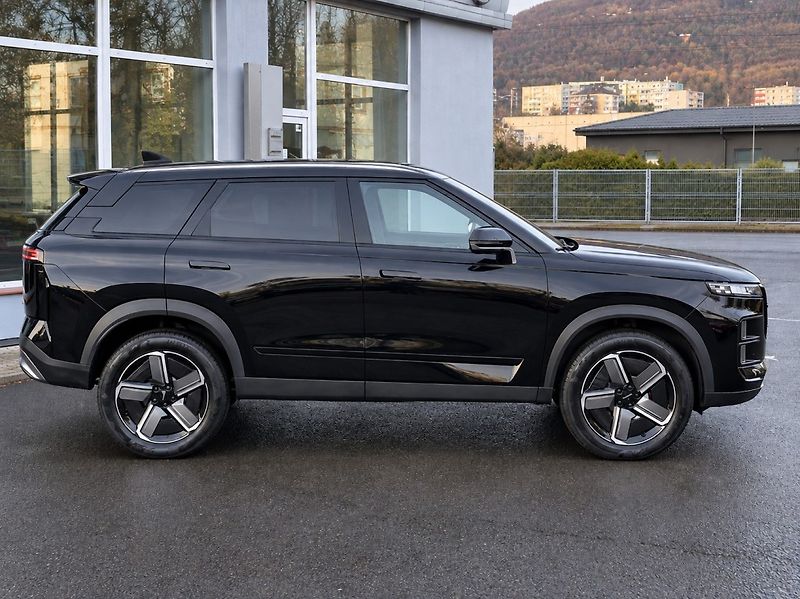 Jaecoo 7 (2026) 1,6 TGI 7AT Exclusive 4x4 - fotka 12 z 42