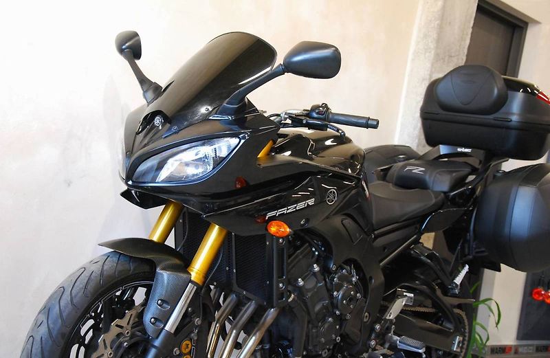 Yamaha FZ 8 S Fazer (2010) hezký stav - fotka 16 z 21