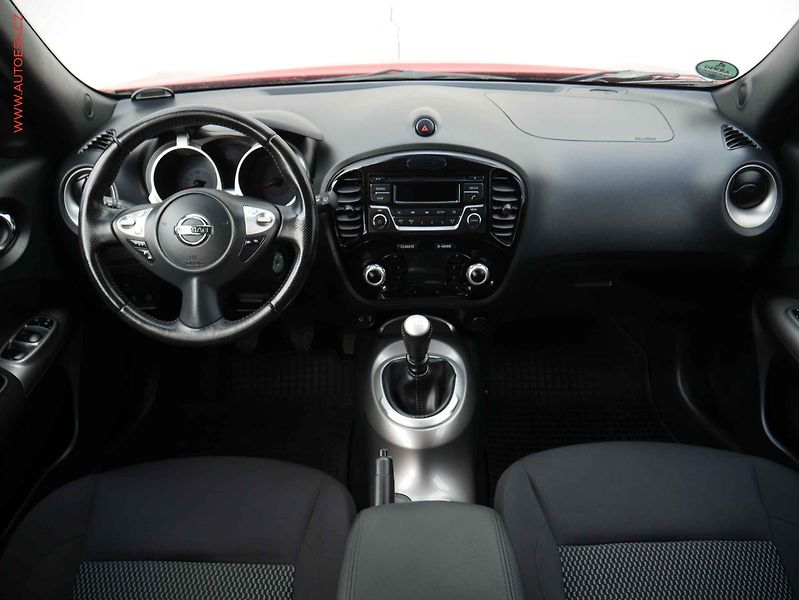 Nissan Juke (2016) 1.2DIG-T, ČR - fotka 8 z 14