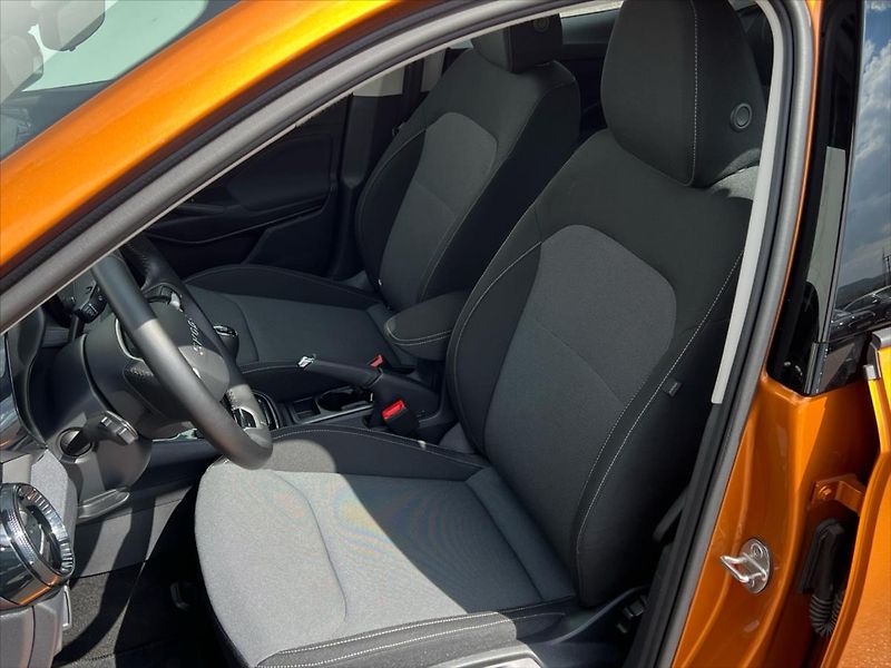 Škoda Fabia 1,0 TSi 70kW SELECTION  IV. - fotka 11 z 23