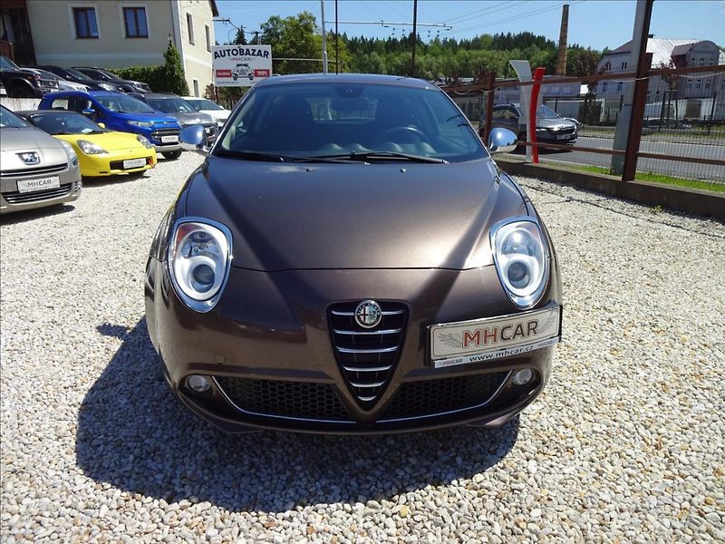 Alfa Romeo MiTo 1,4i 16V - fotka 1 z 42