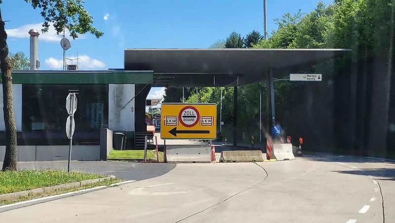 Rozkaz dněl jasně - vyhnout se slovinským dálnicím.