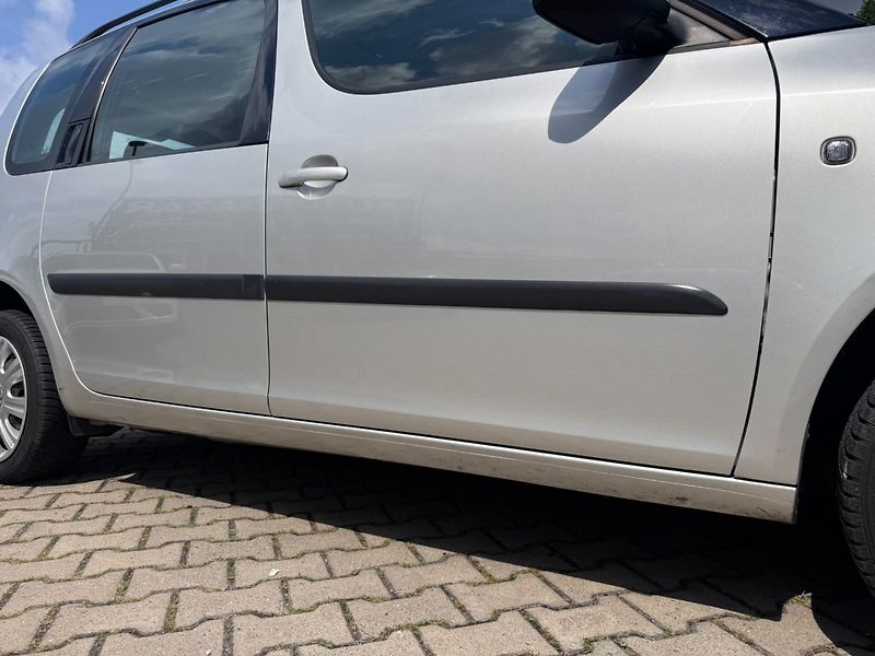 Škoda Roomster (2007) 1,6i 16V 77 KW ROZVODY STK - fotka 17 z 49