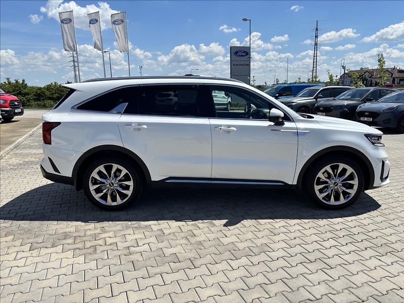 Kia Sorento 2,2 CRDi SCR 4x4 142kW Top - fotka 4 z 53