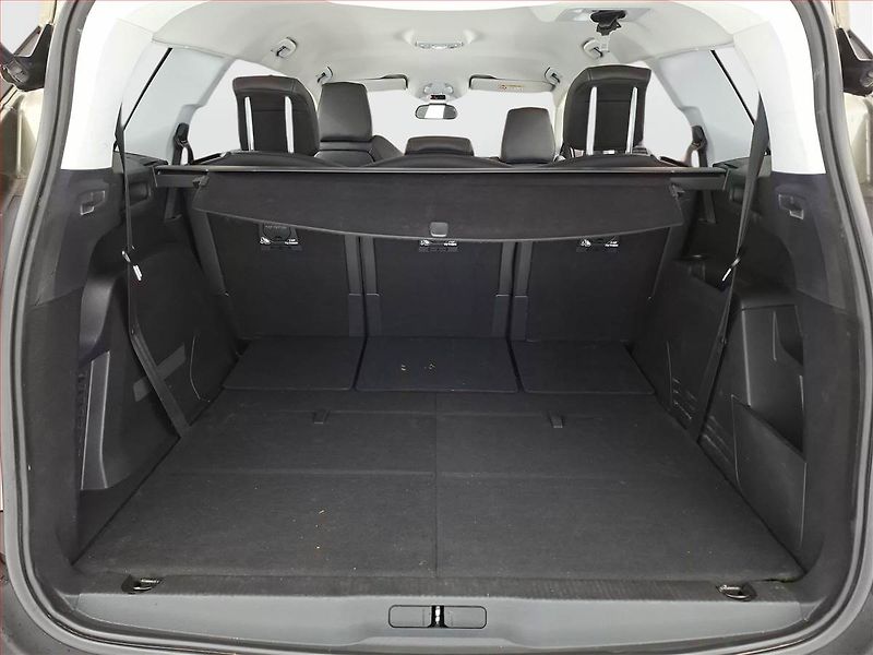Peugeot 5008 (2017) 1.6 BlueHDi, 7 míst - fotka 14 z 19