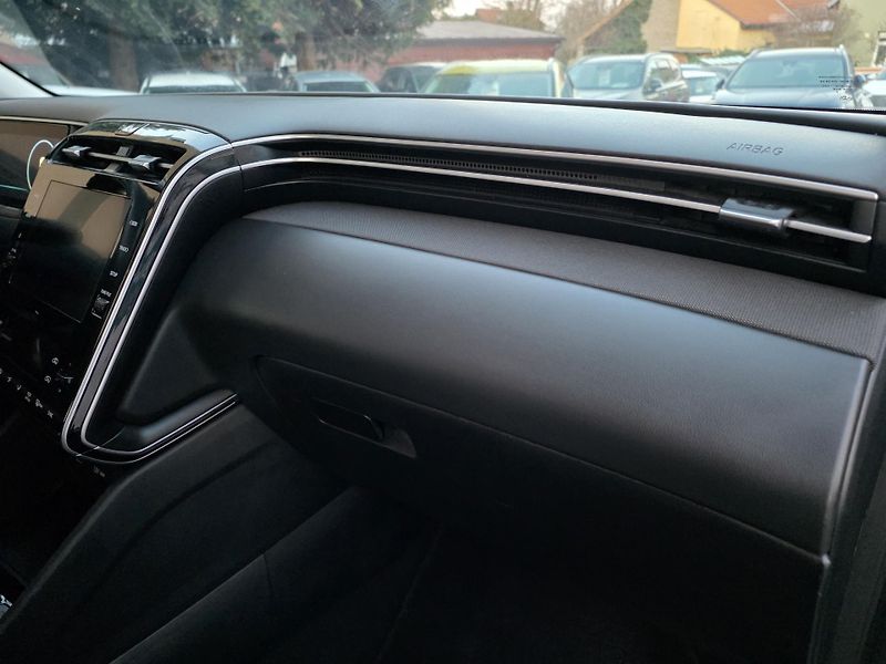 Hyundai Tucson 1.6-DPH-V ZÁRUCE-KAMERA - fotka 26 z 35