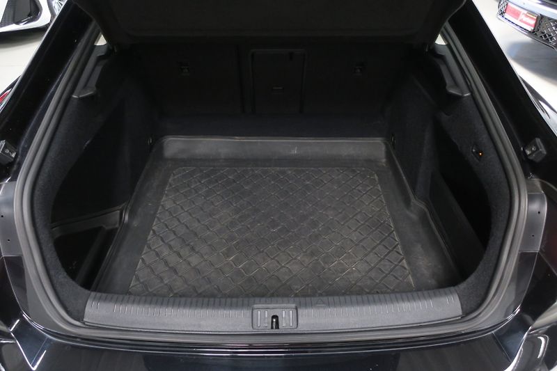 Volkswagen Arteon (2020) 2.0 TDI BMT 140kW DSG Elegance - fotka 46 z 50