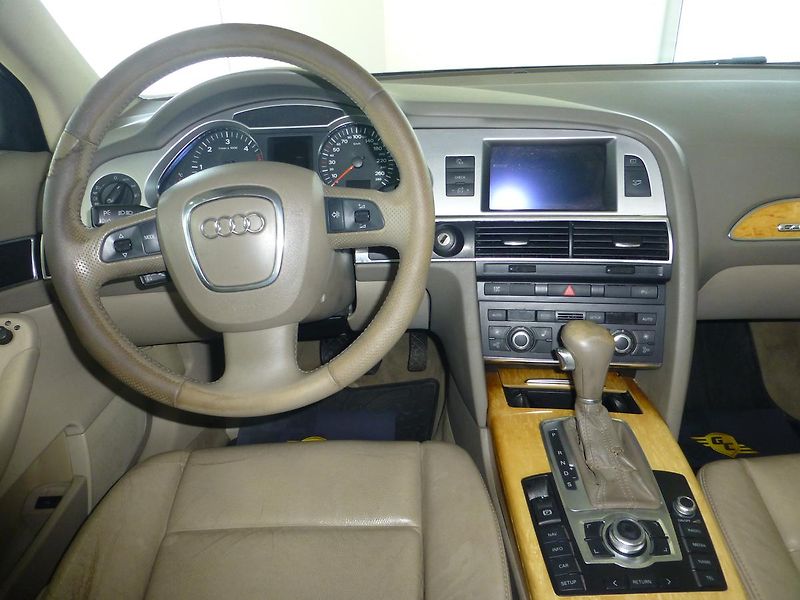 Audi A6 (2007) 3,0TDI**QUATTRO**NAVIG**XENONY - fotka 17 z 28