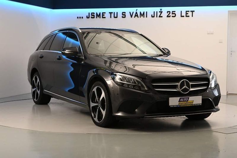 Mercedes-Benz Třídy C (2021) 2.0 300 DE 9G-TRONIC AVANTGARD - fotka 4 z 33