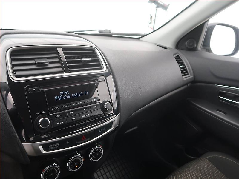 Mitsubishi ASX (2015) 1.6 MIVEC, ČR,1.maj - fotka 12 z 18