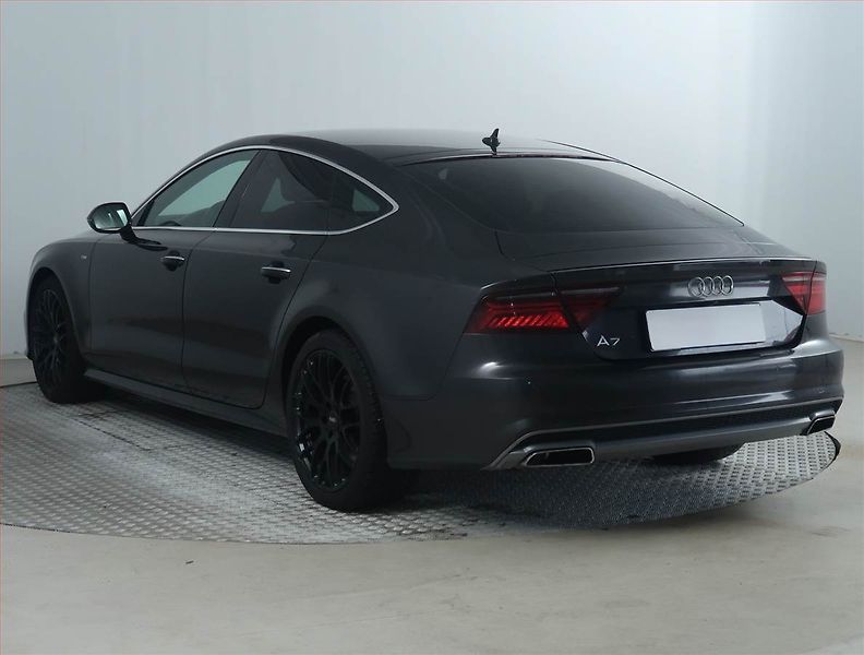 Audi A7 (2017) S-Line 3.0 BiTDI - fotka 4 z 18