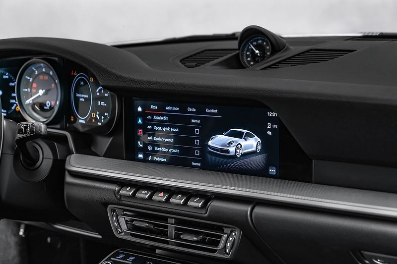 Porsche 911 Carrera 4 Sport Chrono PDLS - fotka 15 z 23