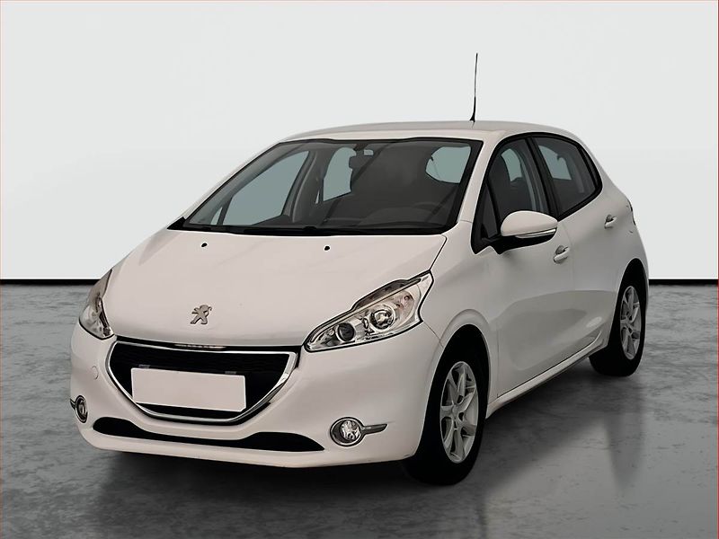Peugeot 208 (2015) 1.2 PureTech, ČR,1.maj - fotka 2 z 15