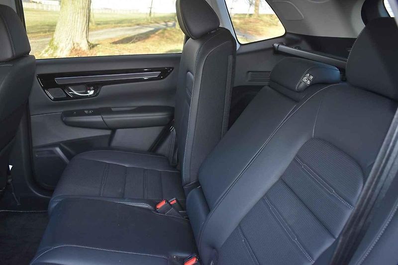 Honda CR-V je skvělé auto pro jízdu po špatných silnicích